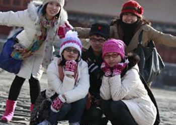 坐火车去北京参加了公司在北京举行的年会,顺便跑去天安山紫禁城,感受祖国的大好河山。